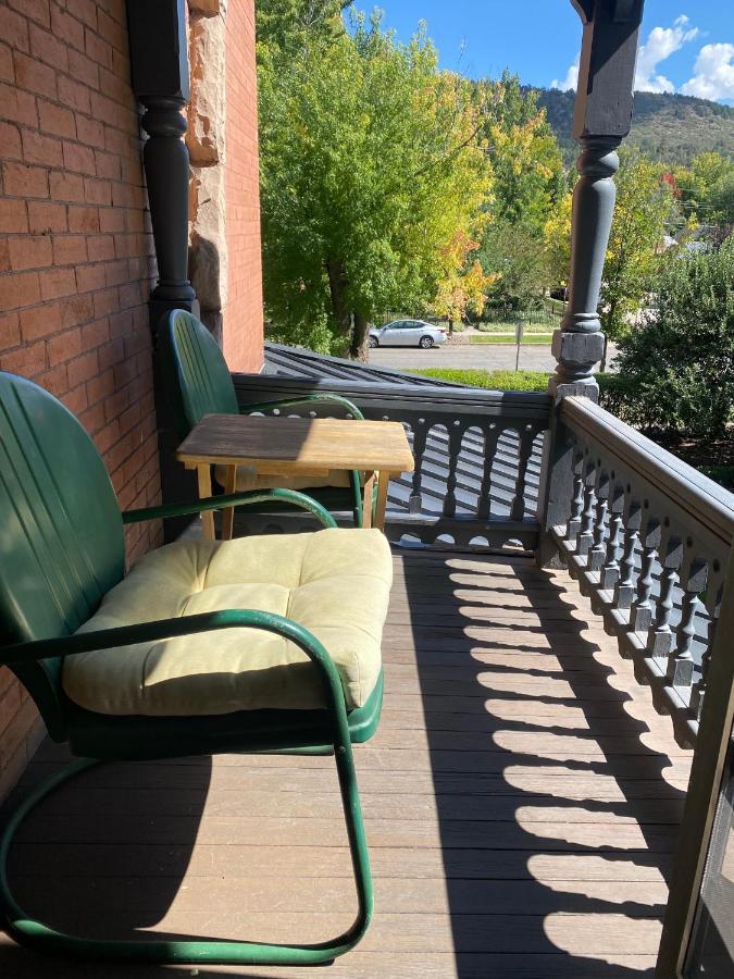 Gable House Bed And Breakfast Inn Дуранго Экстерьер фото