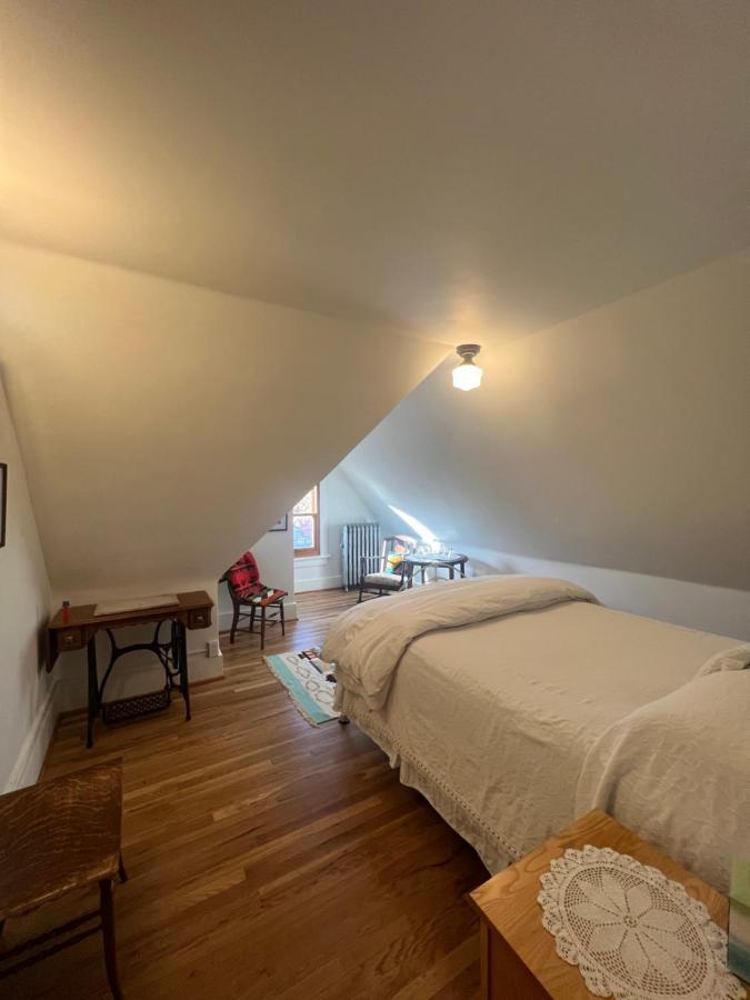 Gable House Bed And Breakfast Inn Дуранго Экстерьер фото