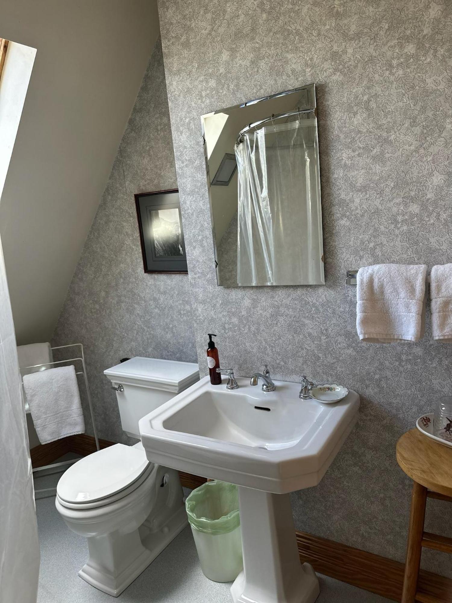 Gable House Bed And Breakfast Inn Дуранго Экстерьер фото